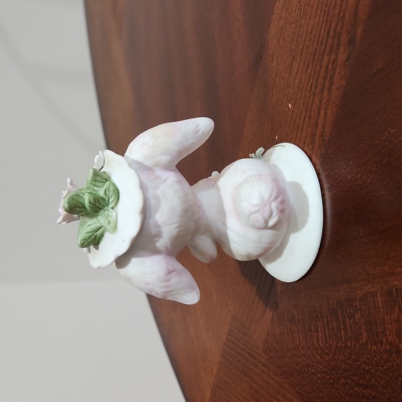 Vintage Easter Bunny Figurine - Picture 3 of 6